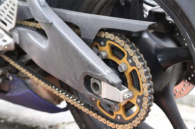 How Should You Clean Your Motorcycle Chain?