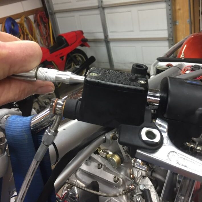 how to bleed motorcycle clutch